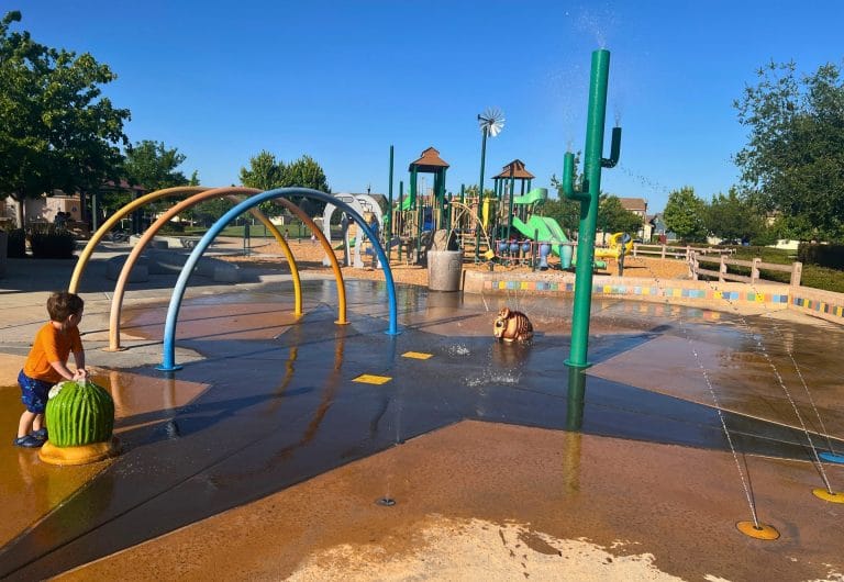 Best Splash Pads in Elk Grove: Horseshoe Park