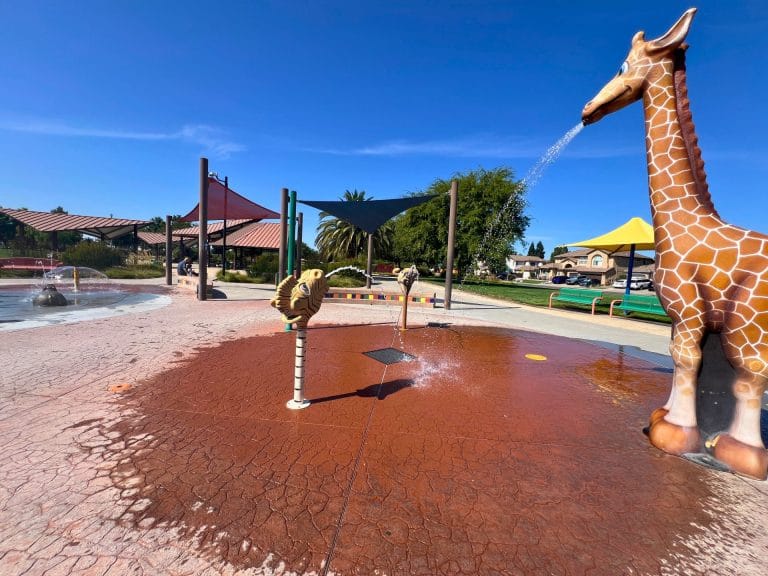 Best Splash Pads in Sacramento: Derr-Okamoto Park in Elk Grove