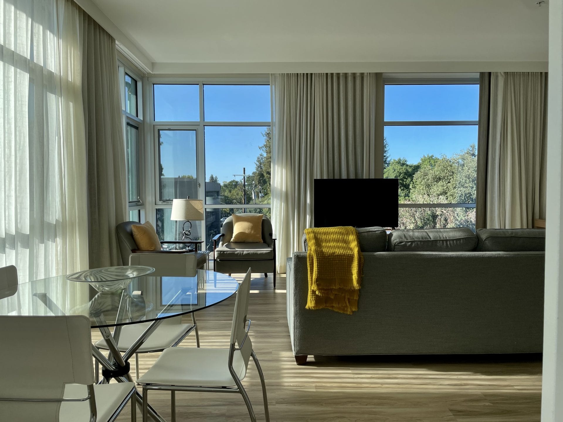 Staying at the Art House Hotel in Santa Rosa with Kids