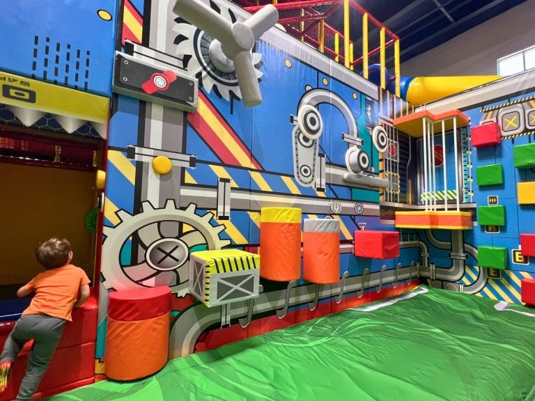 Peek-a-Boo Factory Rancho Cordova: Super Mario Obstacle Course