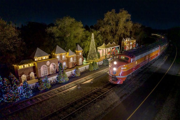 Holiday Train Rides Near Sacramento: Polar Express & Santa Trains