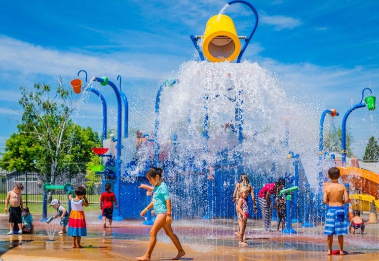 Best Splash Pads in Sacramento: White Rock Splash Park