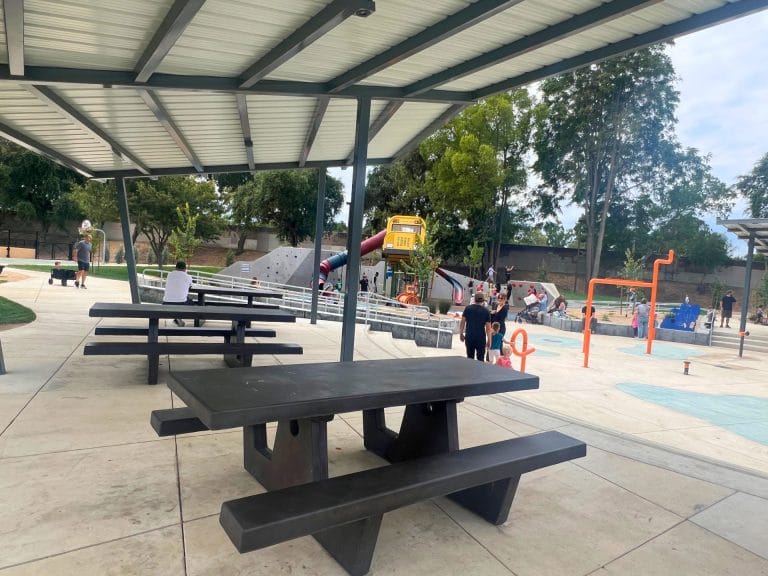 Westacre Park in West Sacramento: Shaded Picnic Tables