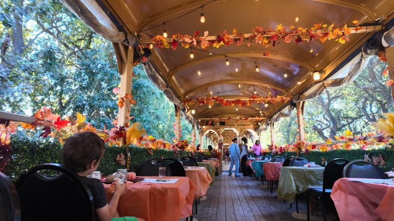 Sacramento River Fox Train Pumpkin Patch Express